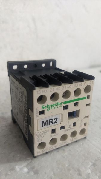 thumbnail image 2 of Schneider Electric Square D 9001-KA3 – Used, Fully Functional Operator 2 of 5