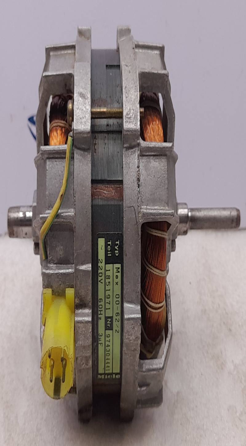 Miele Mex 0062/2 Motor Dryer 220V 60Hz 3µF 1324362