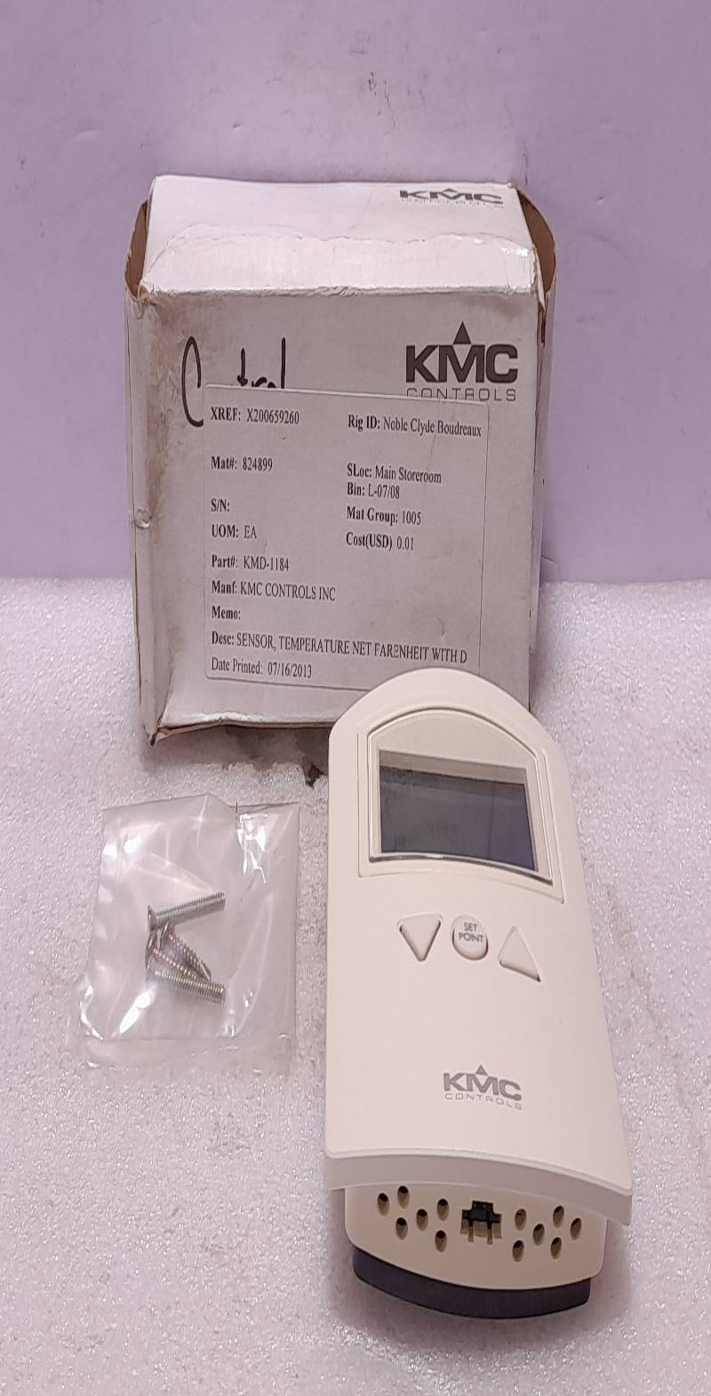 KMC KMD-1184 Net Sensor Temperature LCD Display Farenheit with D
