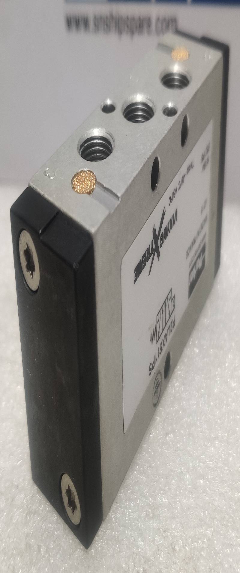 Parker P2L-AX511PS Solenoid Pneumatic F/ Fingerboard Controls 16 Bar 235 PSI P2L-AV511PS