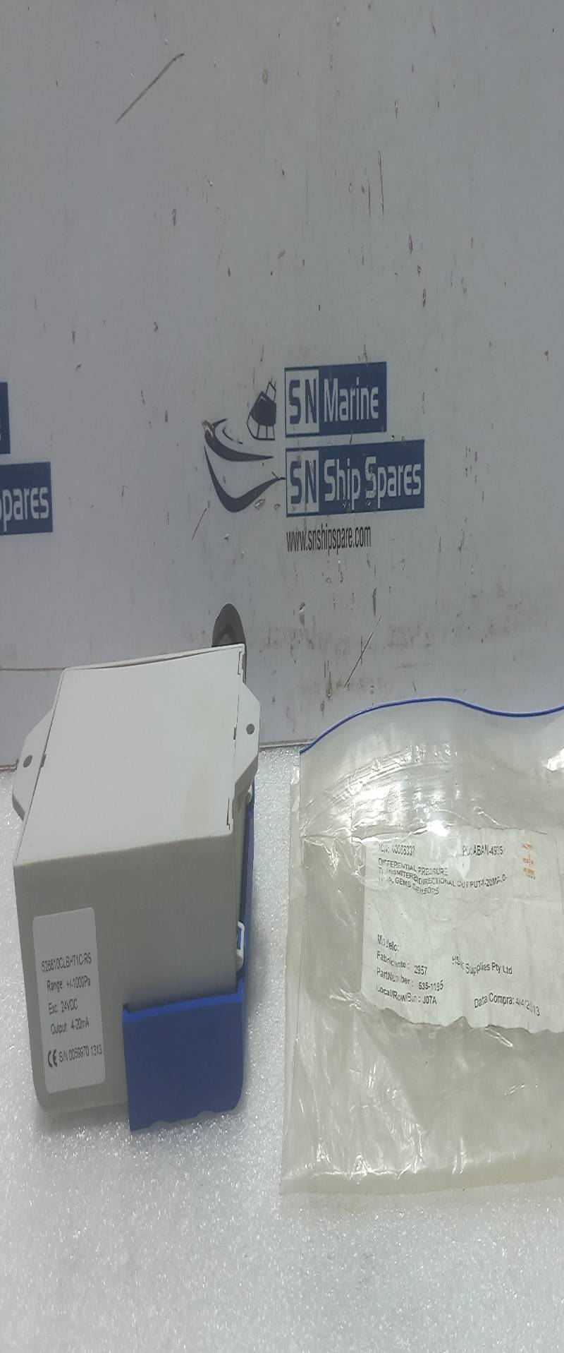 GEM Sensors 526610CLBHT1C-RS Differential Pressure Transmitter Exc: 24VDC Output: 4-20MA 535-1195