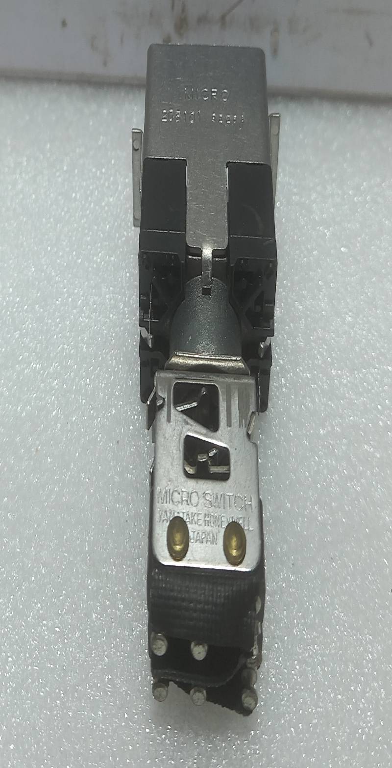 Honeywell Yamatake 2C5101 Micro Switch 3PCs In Lot