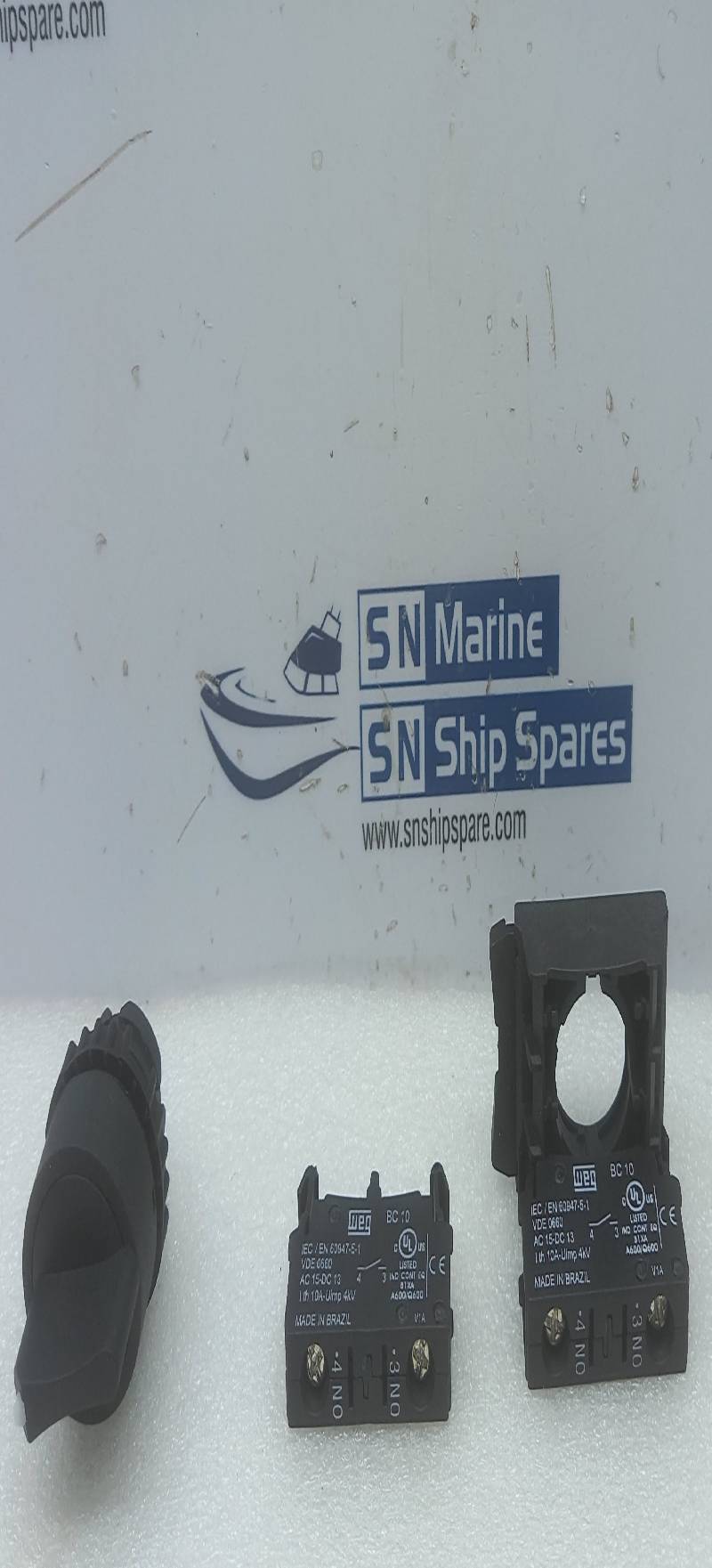 WEG CK3F45 Three Position Selector Switch CSW-CK3F45