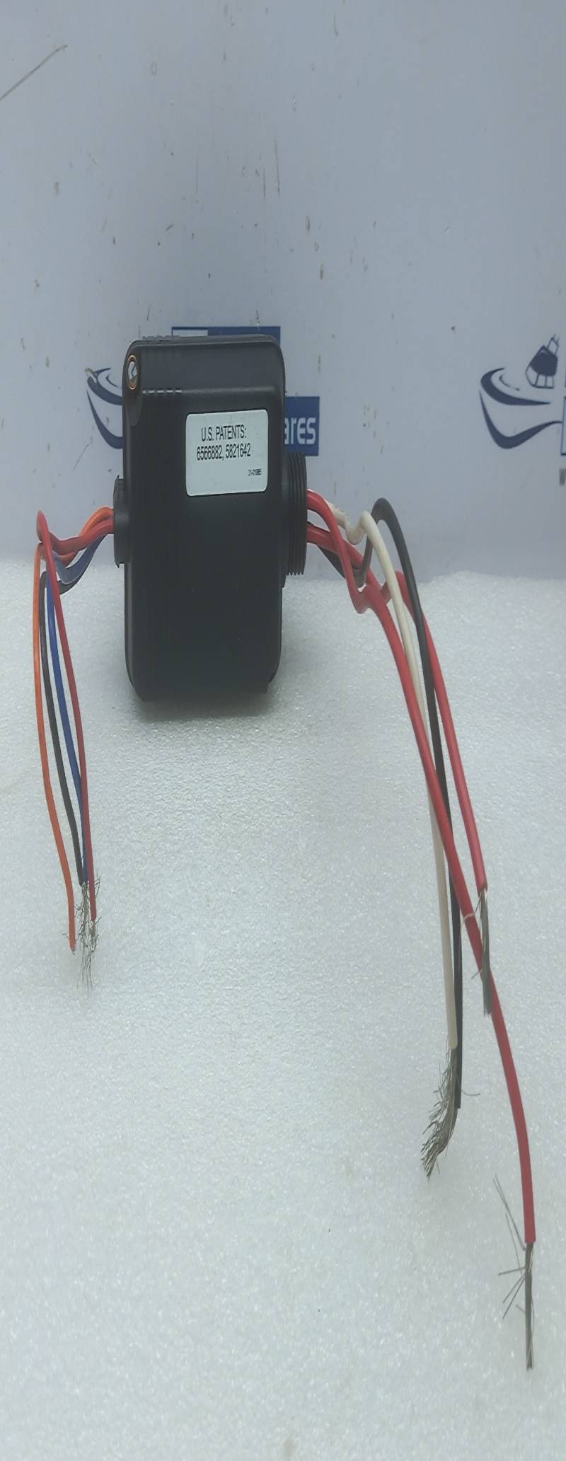 Hubbell CU300M H-Moss Low Voltage Control Unit With Manual ON/OFF Control 29RW75