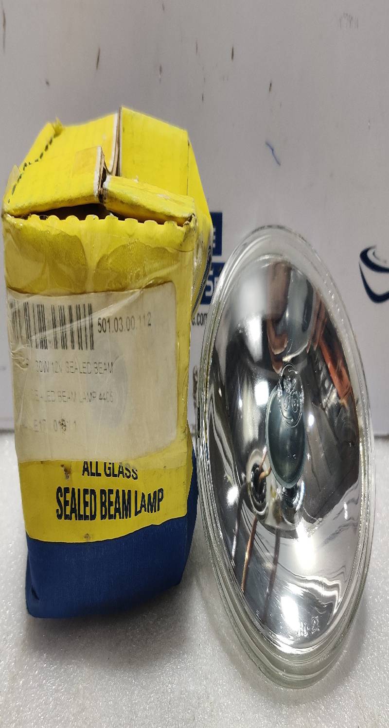 General Electric 4405 Sealed Beam Lamp 12W 30V 24425