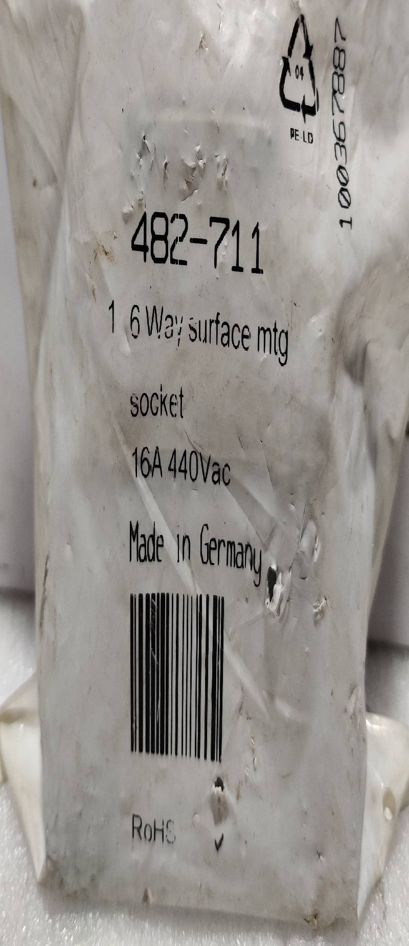 RS Components 482-711 6WAY Surface MTG Socket 16A 440VAC