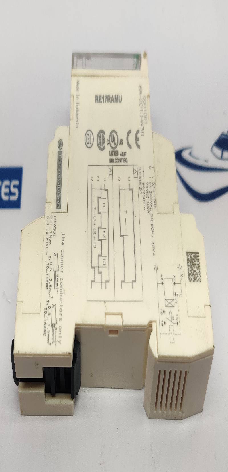Schneider Electric RE17RAMU Time Delay Relay 0.1s-100h 24-240Vac 50-60Hz 24Vdc 0.6W