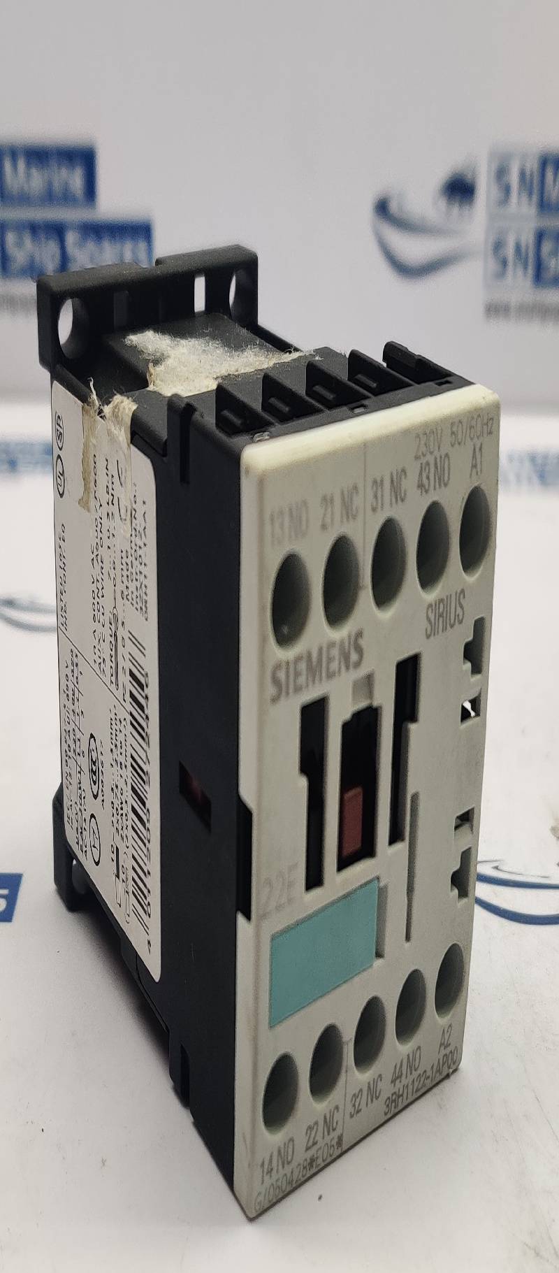 Siemens 3RH1122-1AP00 Contactor 230V 50/60Hz 10A 600Vac