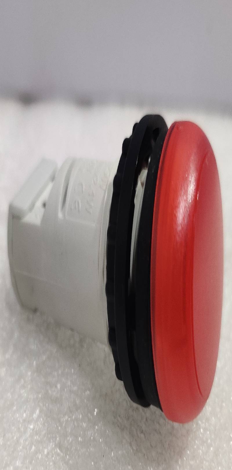 Eaton PA6-GF20-FR Acoustic Detector Ue= 6-250V Ui= 250V 3PCs In Lot