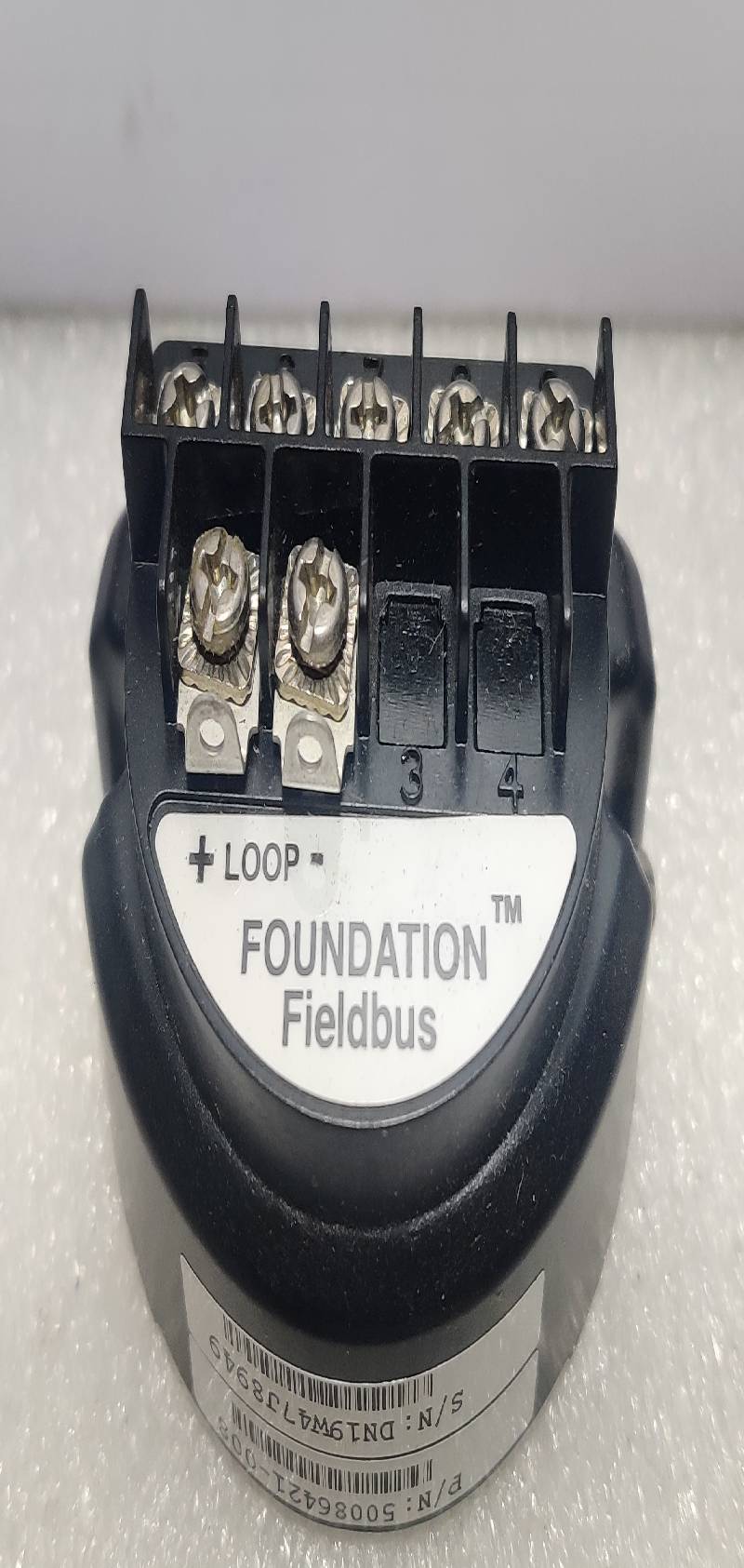 Honeywell / Foundation Fieldbus 50086421-008 Universal Transmitter / 50086421008