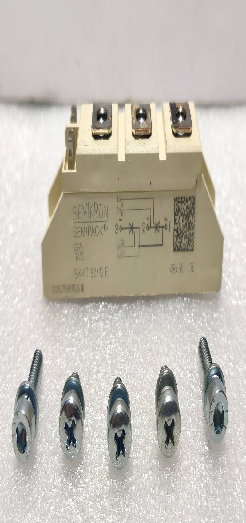 SEMIKRON SKKT 92/12E Thyristor Module