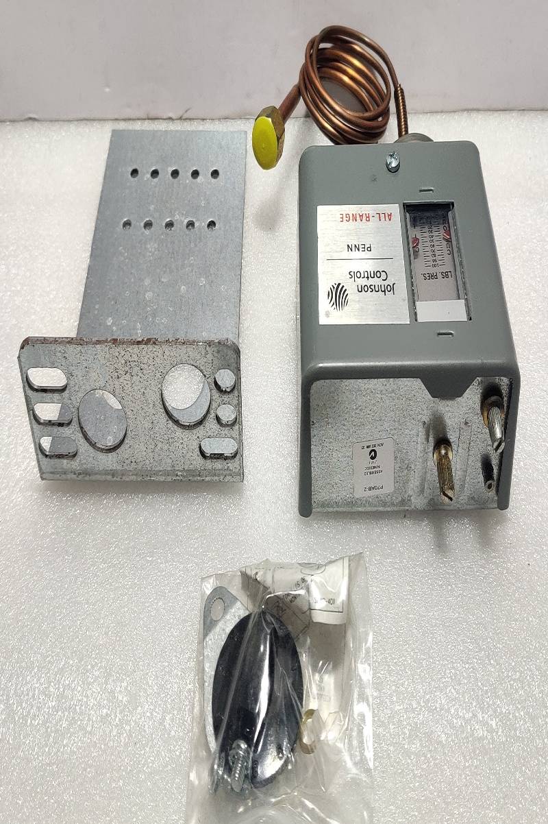 Johnson Controls P70AB-2 Low Pressure Switch Nance T14EF6GN