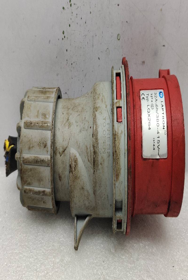 LAPTRON LQX 264 Straight Plug 32A-6h/380-415V~ 3P+