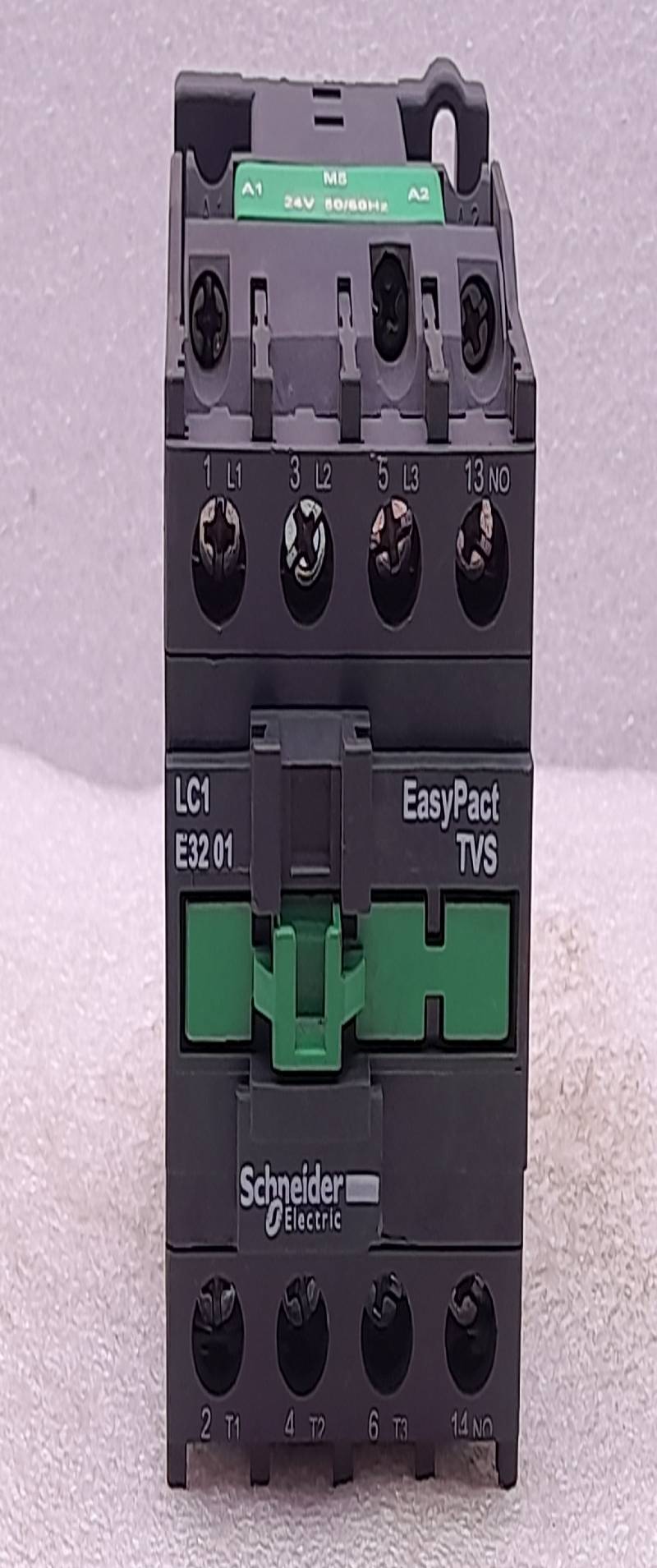 Schneider Electric LC1E32…  Contactor  Telemecanique  50A 690V  50/60Hz  6kV