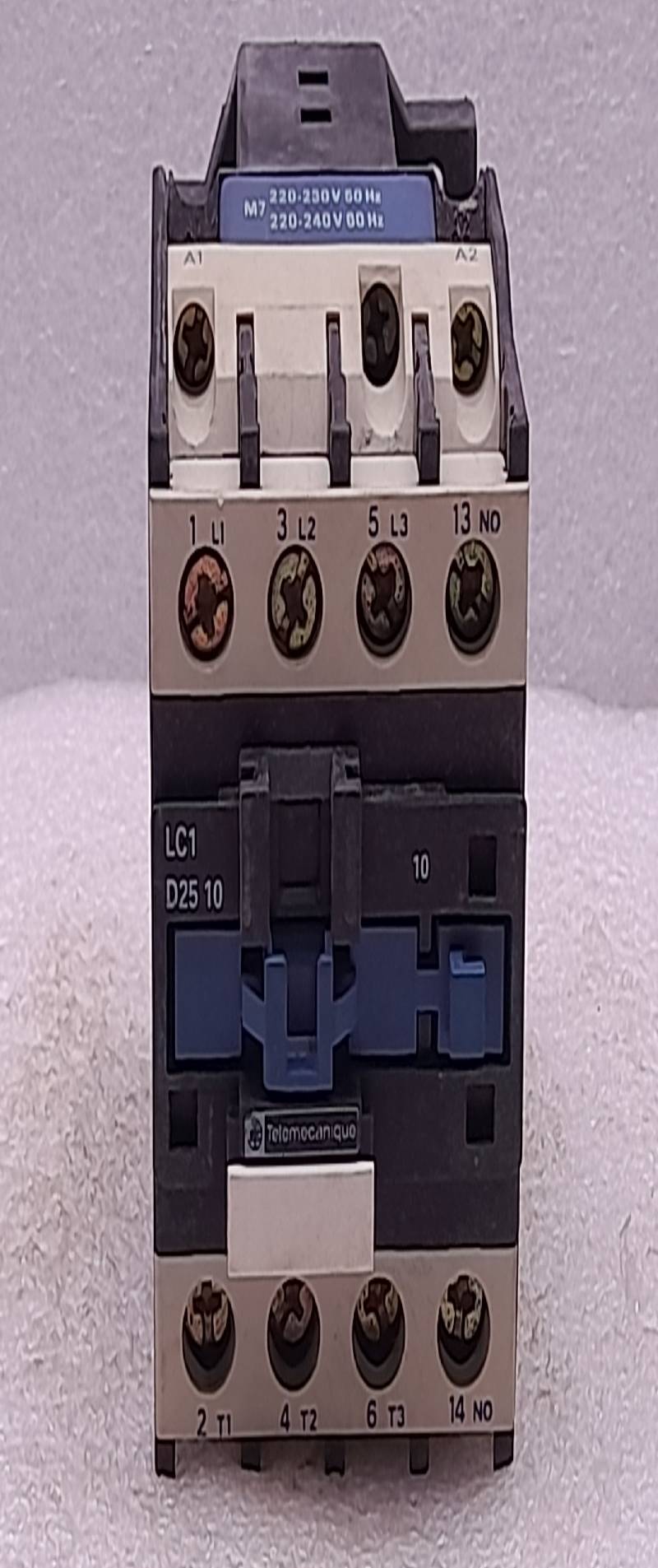 Telemecanique LC1D2510 Contactor 220-230V 50Hz 220-240V 60Hz A600 P600