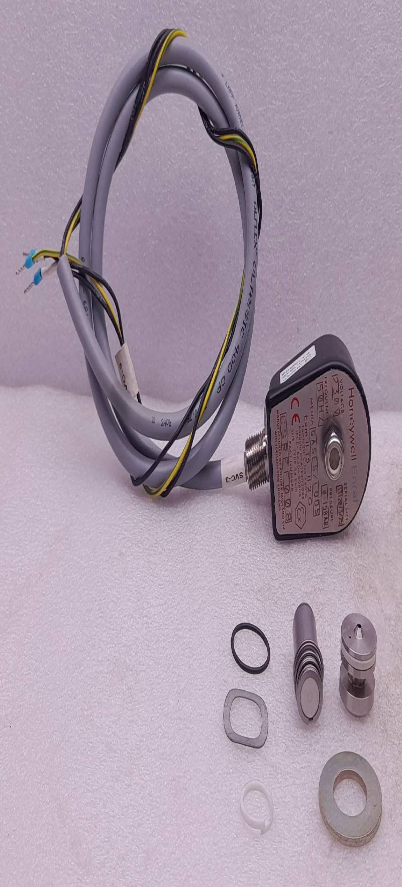 Honeywell CSREF008  MO-210618-100  PVX8210A036V  Voltage 230V  Frequency 50Hz   Pressure 0-15Bar  Media Gases/Lqds
