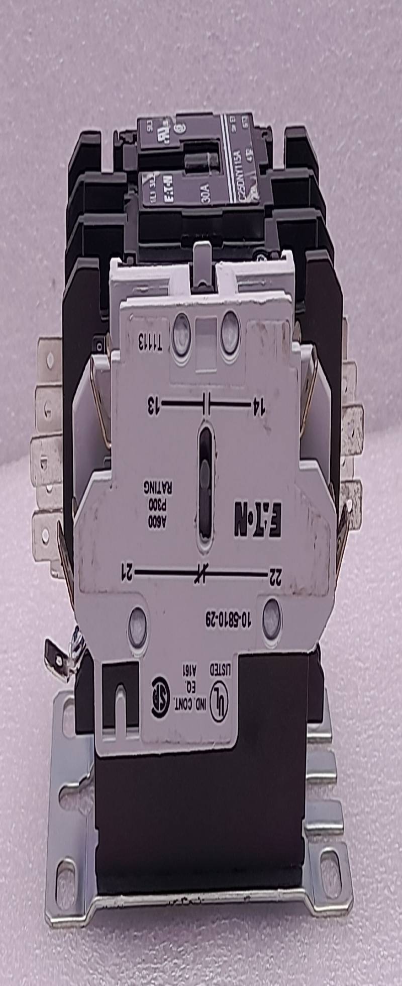 Eaton C25DNY115A Contacto(Hobart 121926-00002Contactor)