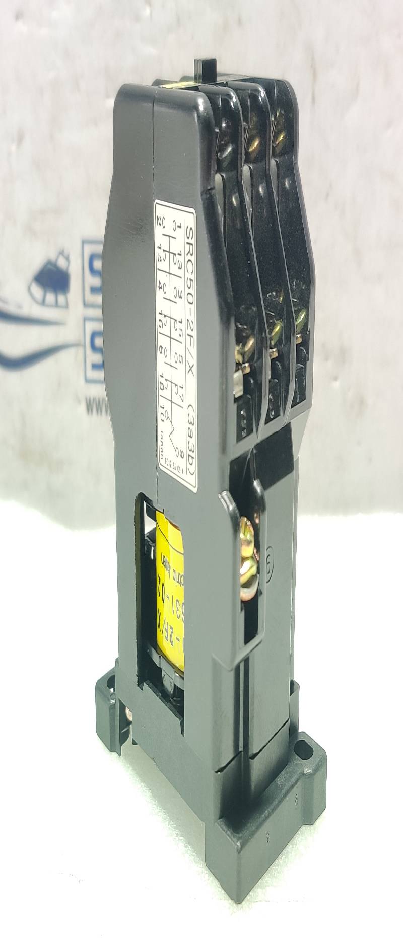 Fuji Electric SRC50-2F/X (3a3b) Auxiliary Relay 200/200-220V 50/60Hz