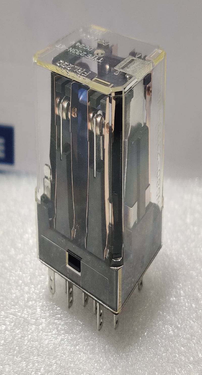 FUJITSU 233N-4T Auxiliary Control Relay DC24V N580-2333-M012