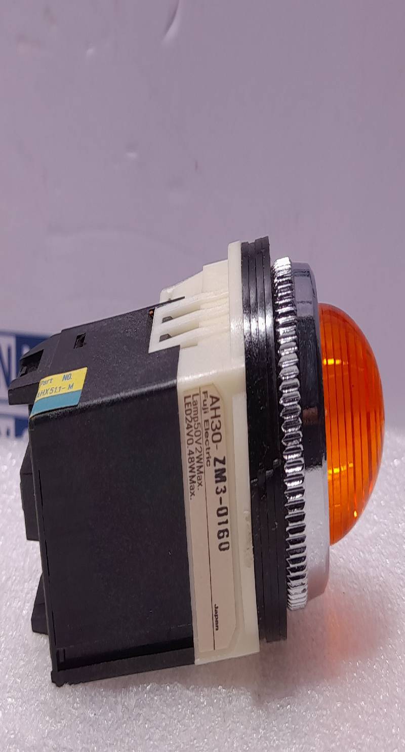 Fuji Electric AH30-ZM3-0160 Command Indicator Lamp P.V. 200-220V 50/60Hz