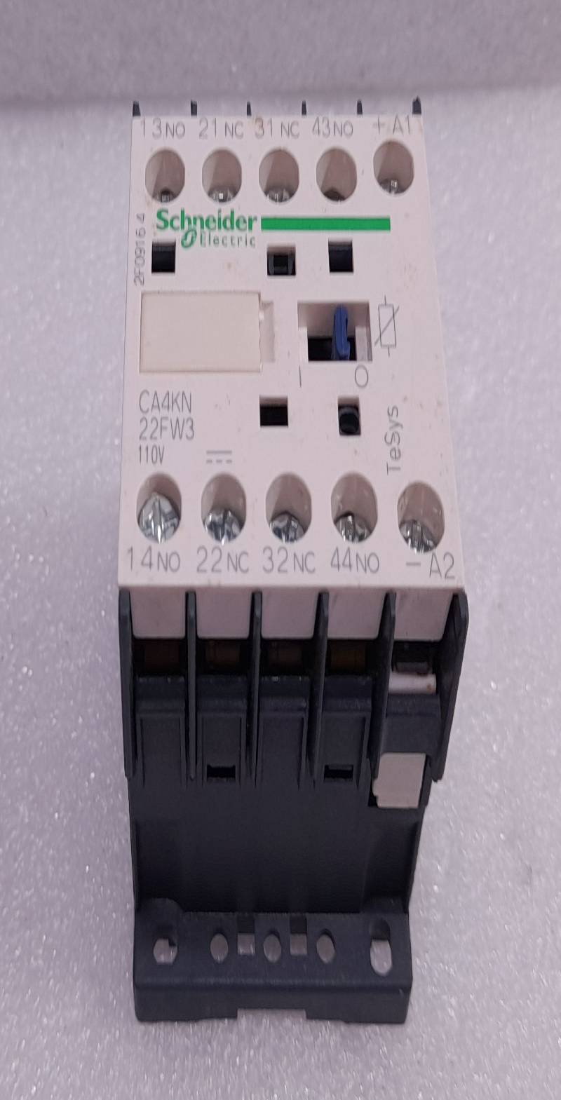 Schneider Electric CA4KN22FW3 Control Relay 110VDC Ith: 10A Ui: 690V Uimp: 8KV