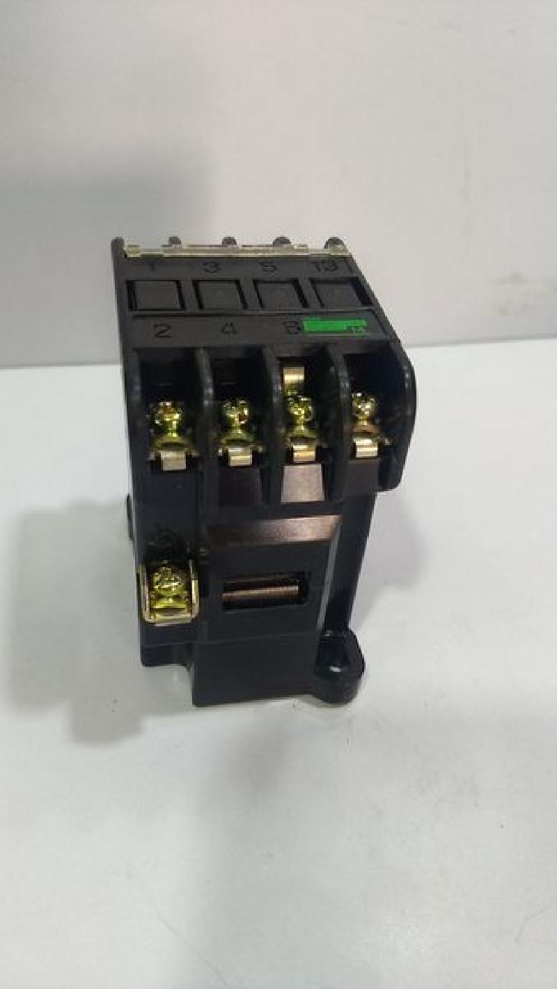 Fuji Magnetic Contactor SRCa-3631-0(3a1b) JEM LR NKE-8101 AC 310