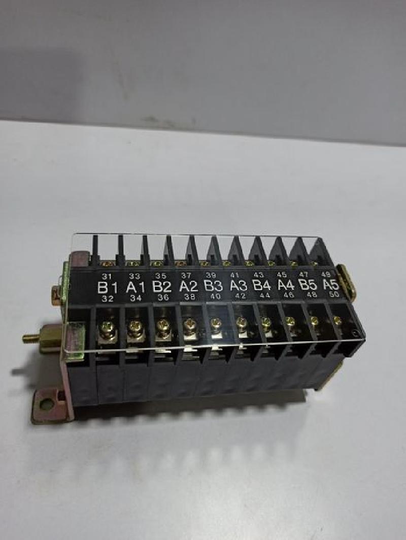 Auxillary Switch - AXT-1AB 10P 5a 5b