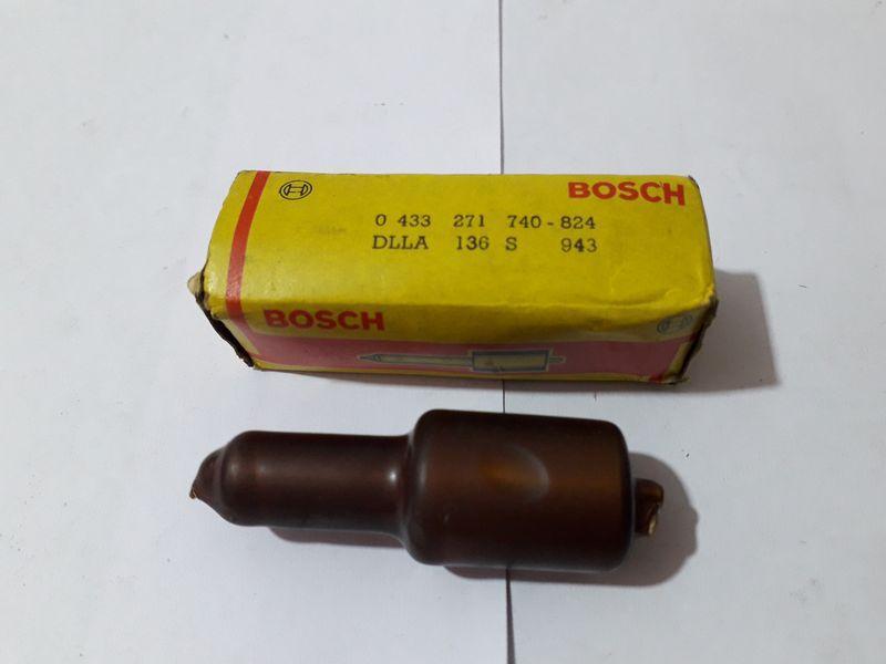 Bosch DLLA 136S943 04271740-824 Fuel Injector Nozzle
