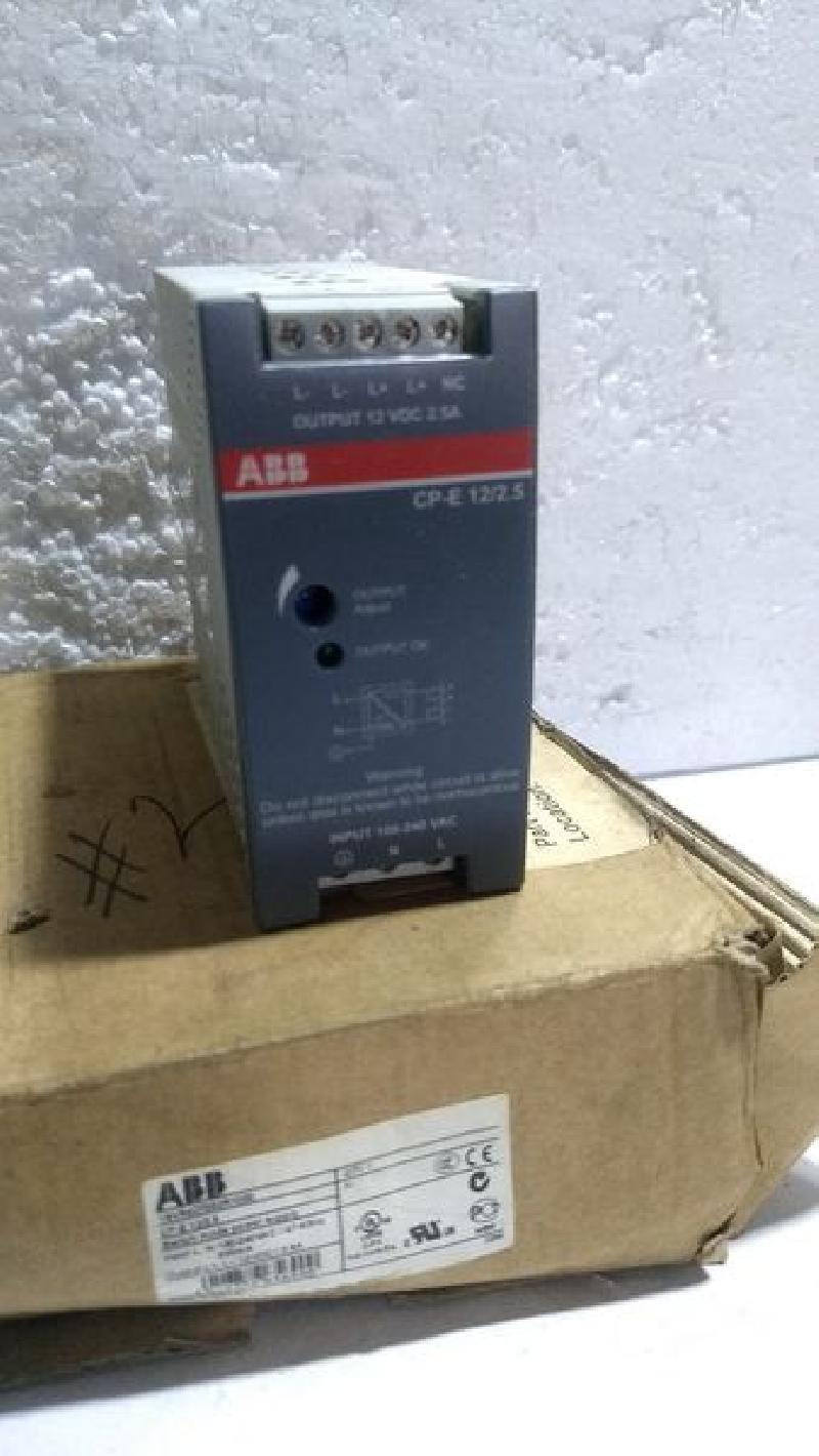 ABB Switch Mode Power Supply 1SVR427032R1000 ABB CP-E 12/2.5 100-240VAC 47-63HZ