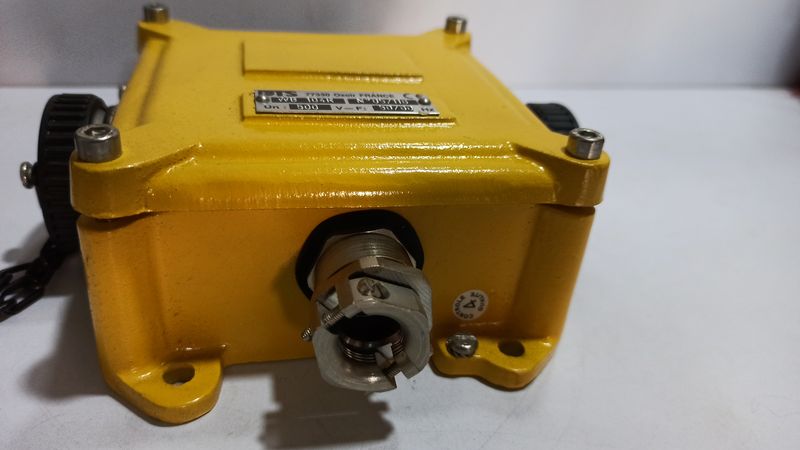 DTS - Watertight Junction Box - WB 104R N.057116 - Un: 500 V-F: 50/60 Hz