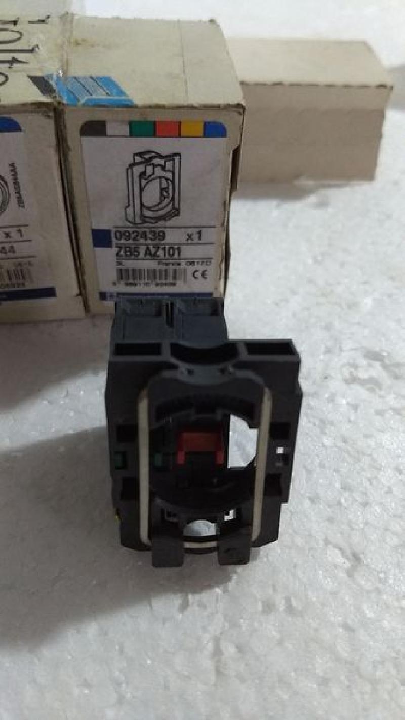 SCHNEIDER ZB5 AZ101 ELECTRIC SWITCH CONTACT BLOCK 10A With 2 ZBE-101