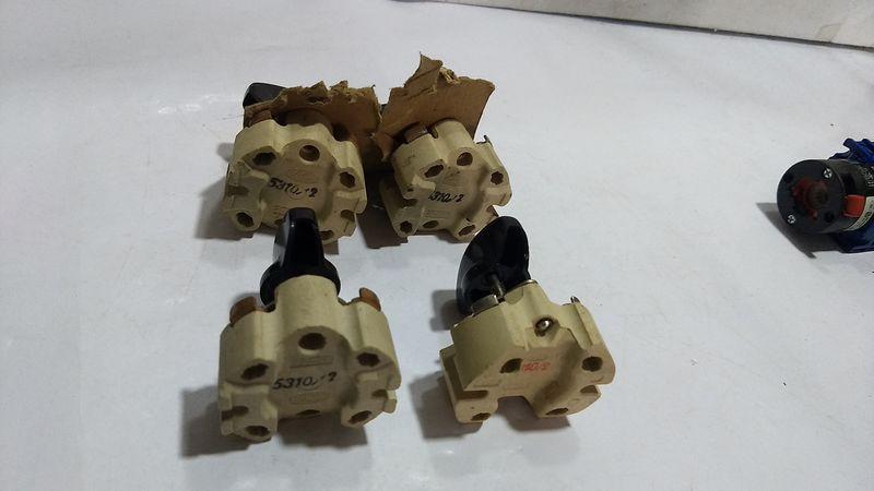 Spare Interiors for 3 Pin Plug & Receptacle 20755 - 3 pcs and 20749 -1 pc - 4 pc
