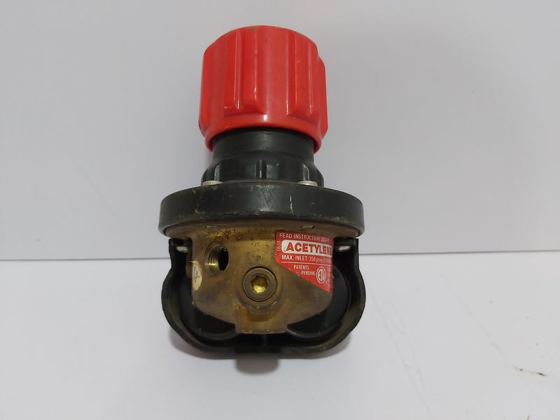 VICTOR EDGE SERIES ACETYLENE ESS4 REGULATOR