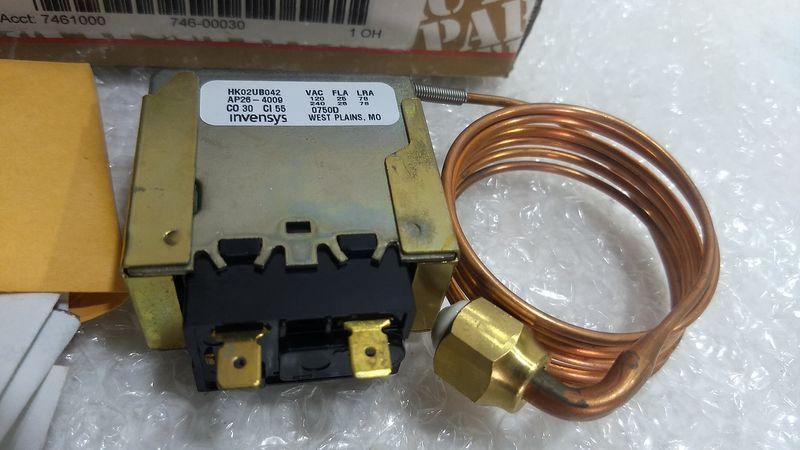 Carrier HK02UB042 Pressure Switch PSIG Open 30 Close 55