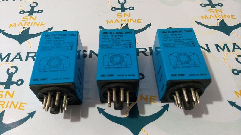 Idec RTE-P12 Electronic Timer 2pc and RTE-P11 -1 pc 120VAC - 3 pc lot