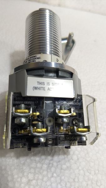 Allen-Bradley 800H-JP20KB7# Series C Selector Switch