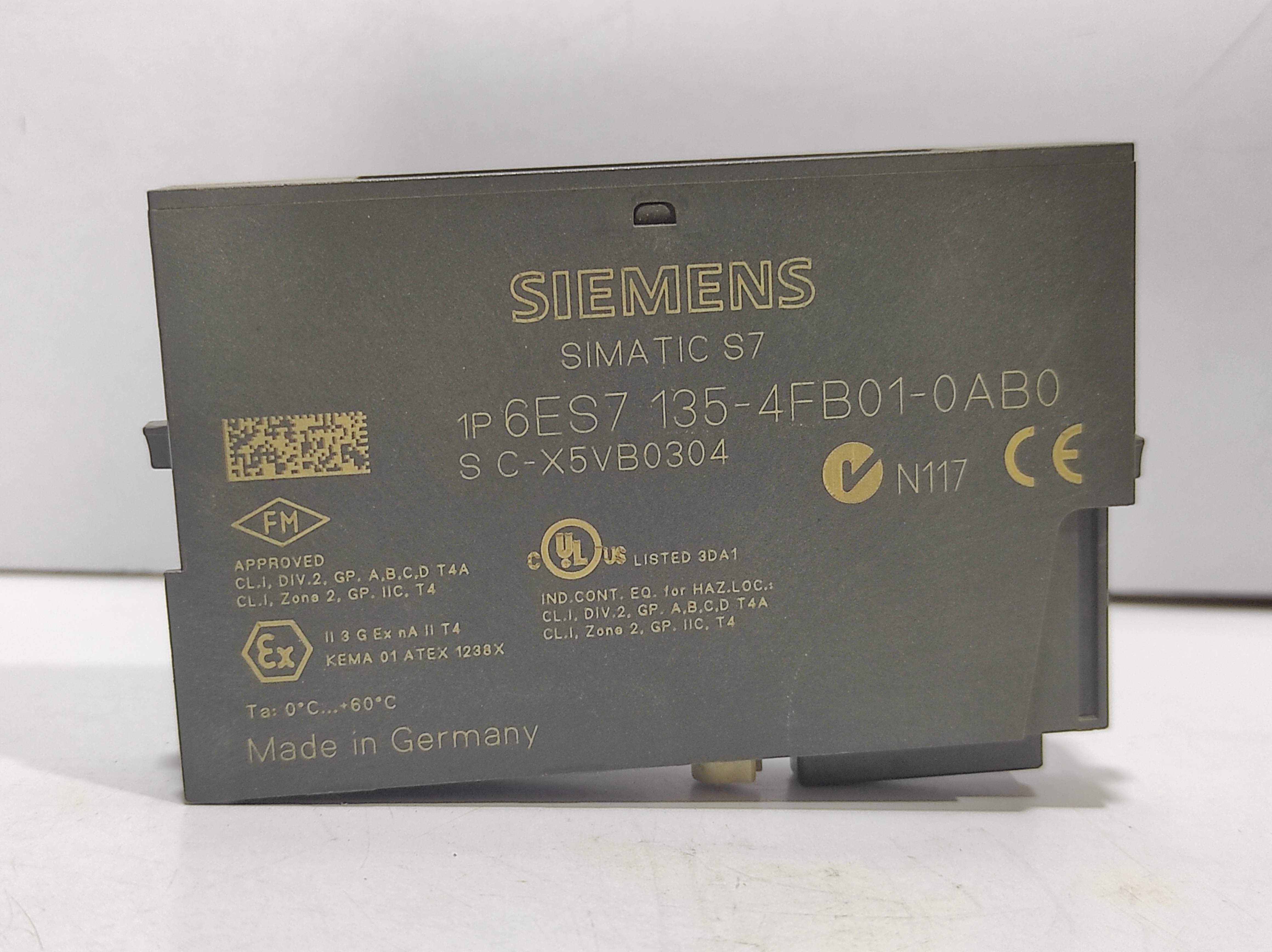 Siemens Simatic S7 6ES7 135-4FB01-0AB0 Analog Output Module