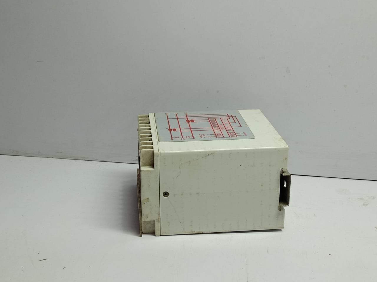 Multitek M100-WA4 Watt Transducer