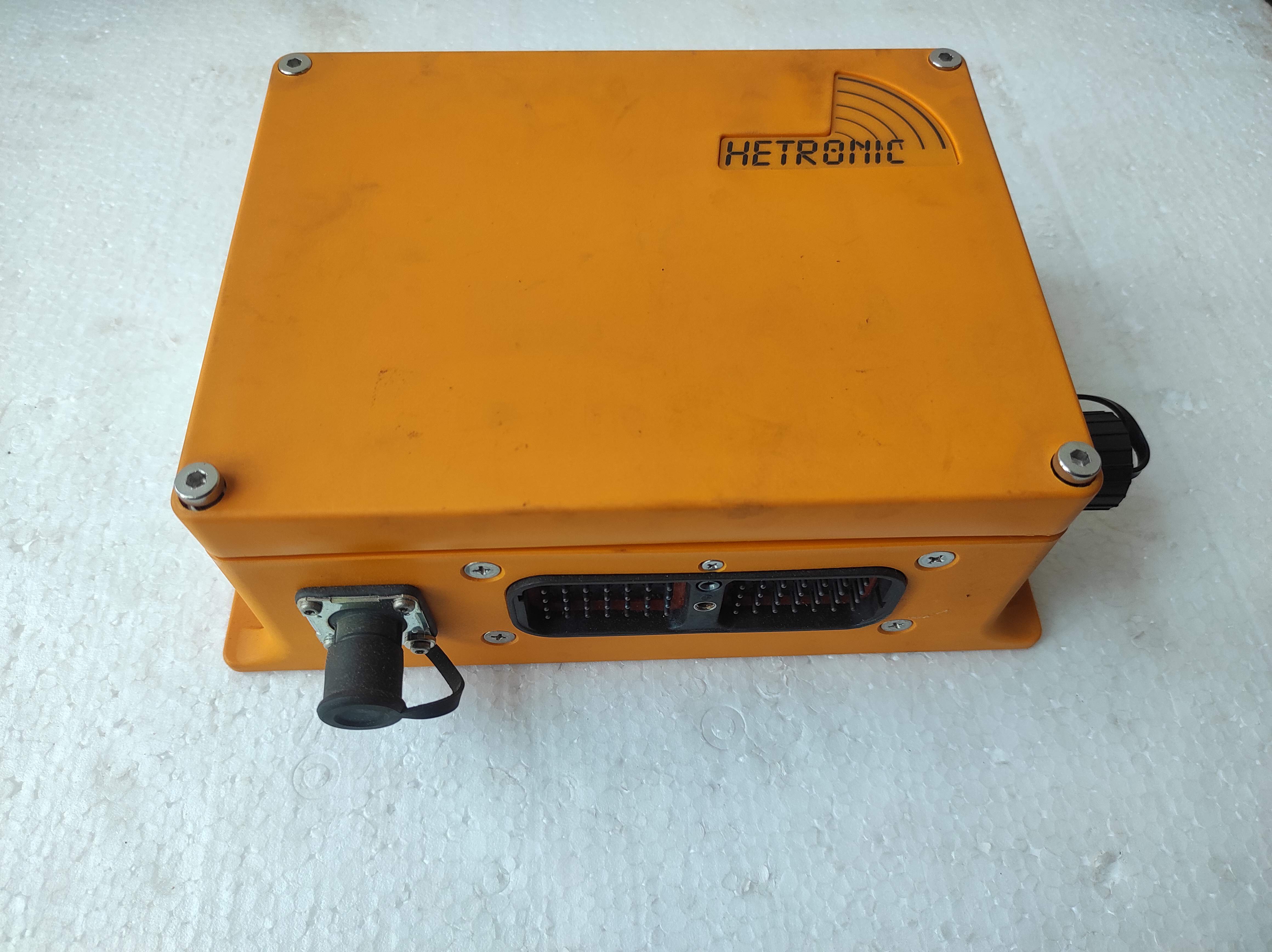 Hetronic RX14-HL RC1901 Receiver RF Band 434 - S N Ship Spares