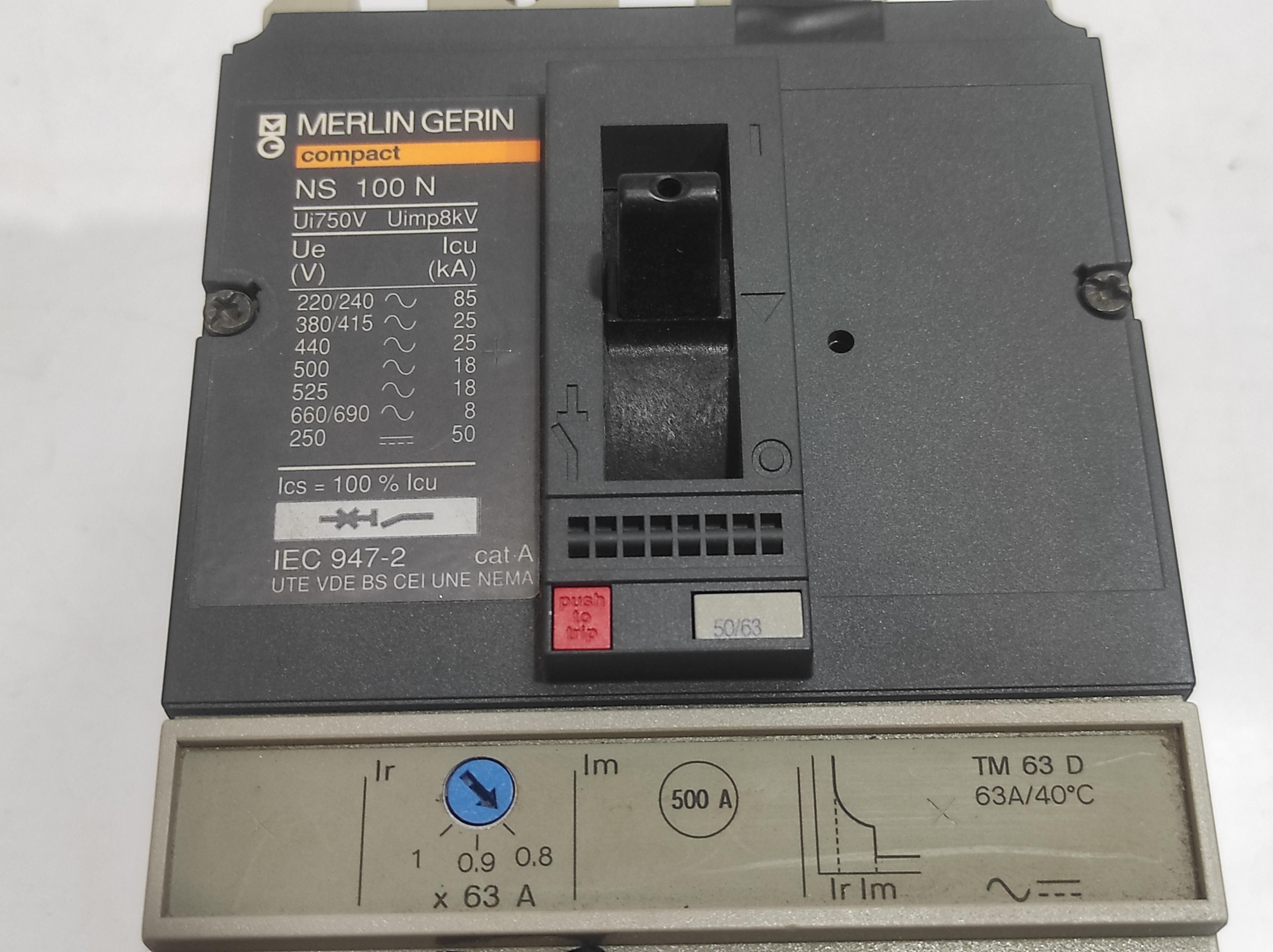 Merlin Gerin 29632 Circuit Breaker NS100N TM63D