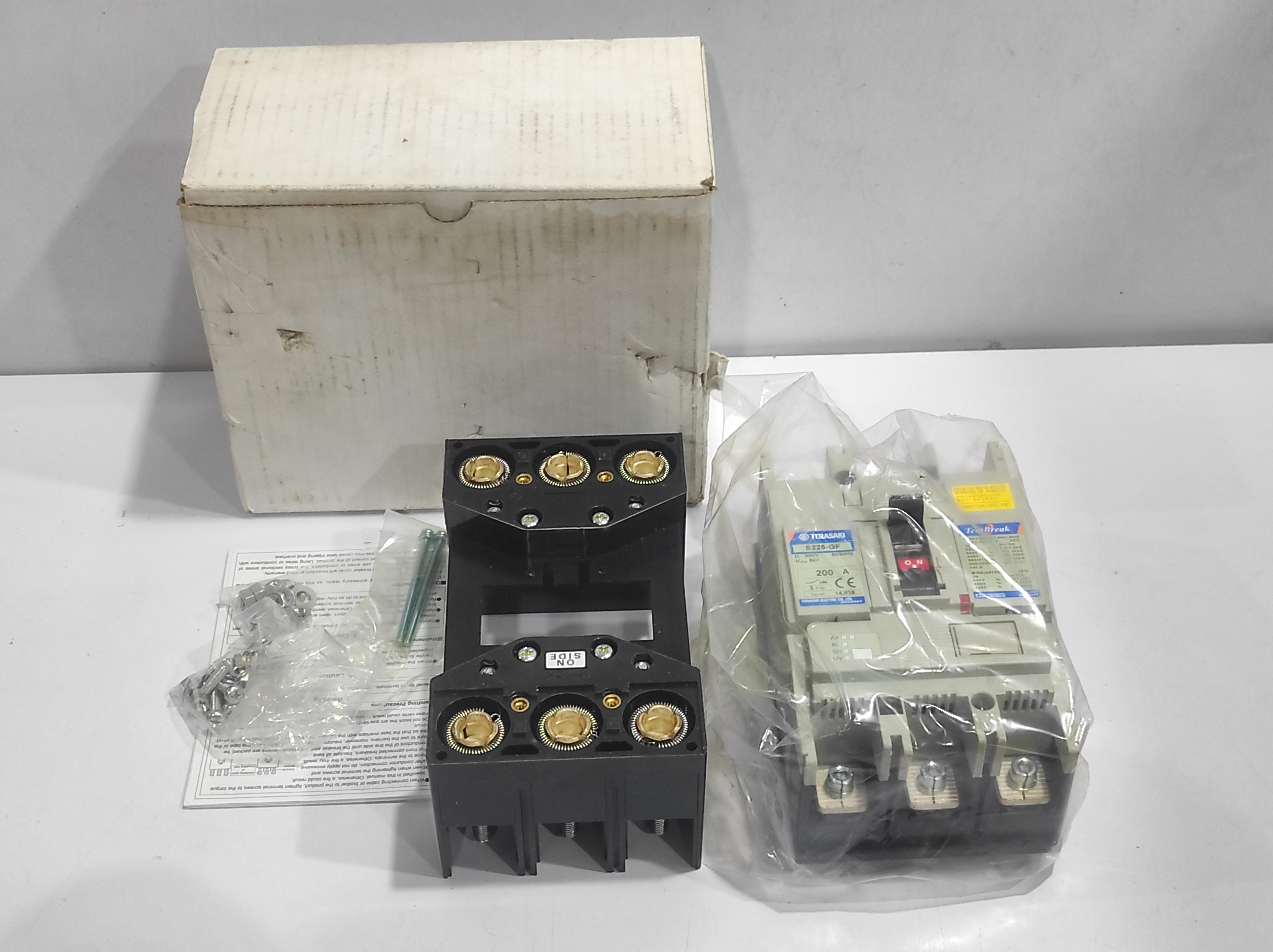 Terasaki S225-GF TemBreak Circuit Breaker 3P 200A PMC 50_60Hz _ S225GF