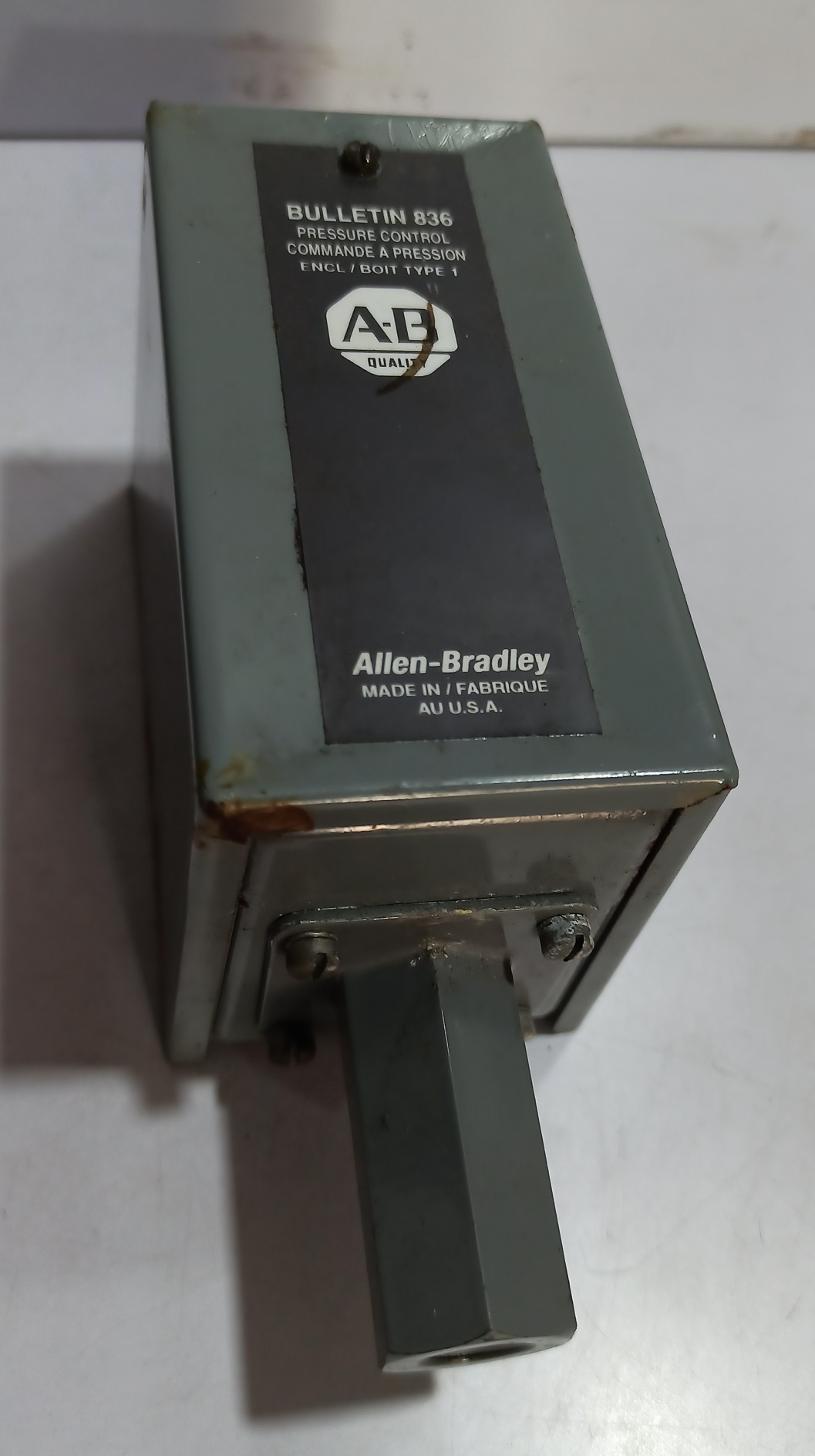 Allen Bradley Pressure Control Bulletin 836 Encl BOIT Type 1
