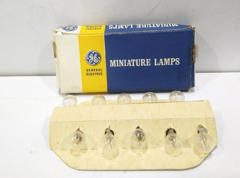 GENERAL ELECTRIC MINIATURE LAMPS TEN LAMPS 6.3 VOLT
