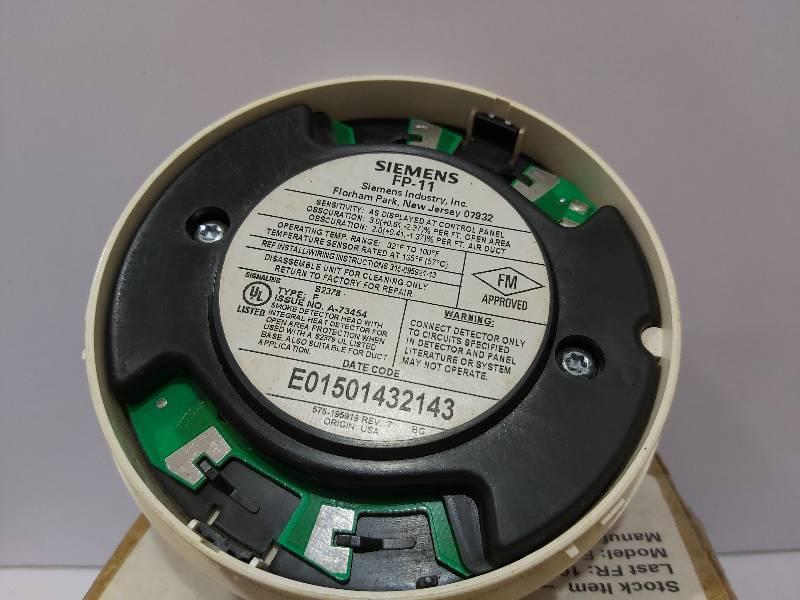 Siemens FP-11 Smoke / Heat Detector 500-095112 / E01501432143 / FP11
