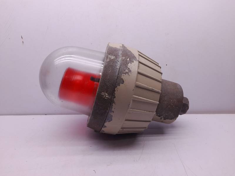Federal Signal 27XST-024R Explosion Proof Strobe Warning Light 24VDC 1.9A Red Ser E