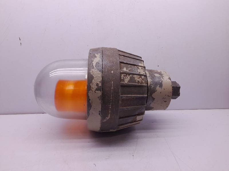 Federal Signal 27XST Explosion Proof Strobe Warning light Amber Ser E 24VDC 1.9A