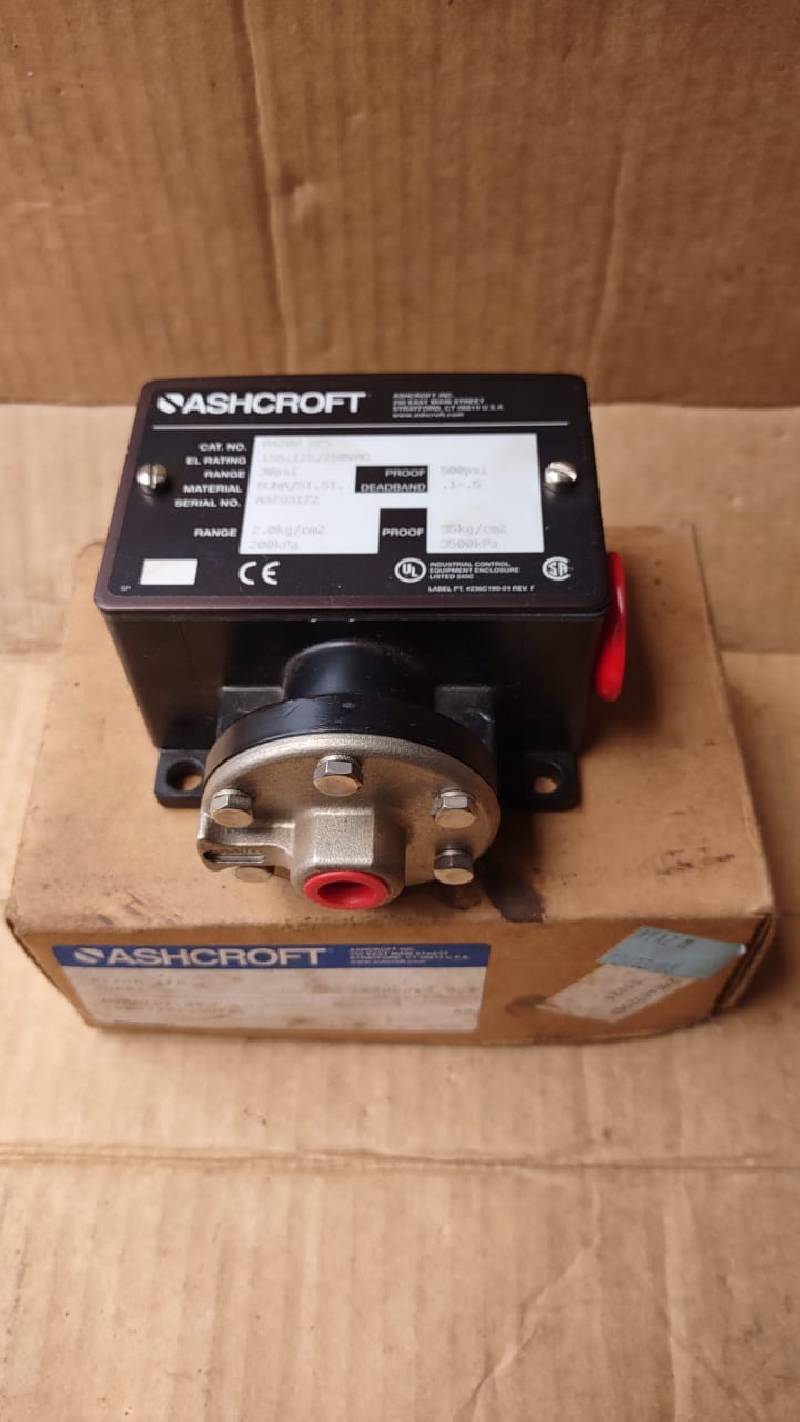 Ashcroft B420B XFS Pressure Switch 30 PSI