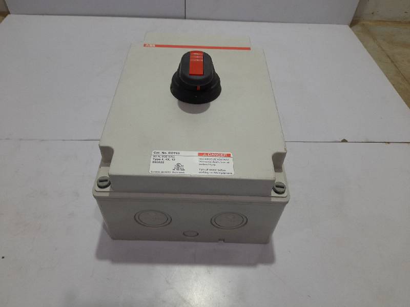 ABB 1SCA104008R1001 EOT63U3P4-P Enclosed Switch Disconnector
