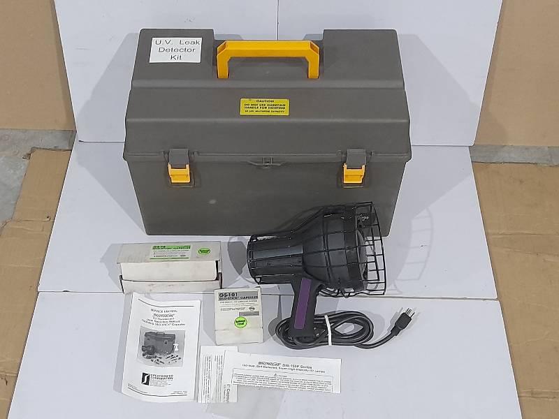 Spectronics Spectroline HVLD-80GS Leak Detection Kit BIB-150P Ultraviolet Lamp 120V 60Hz 1.4A