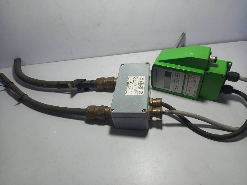 Schischek InCos-D Temperature/Humidity Transmitter